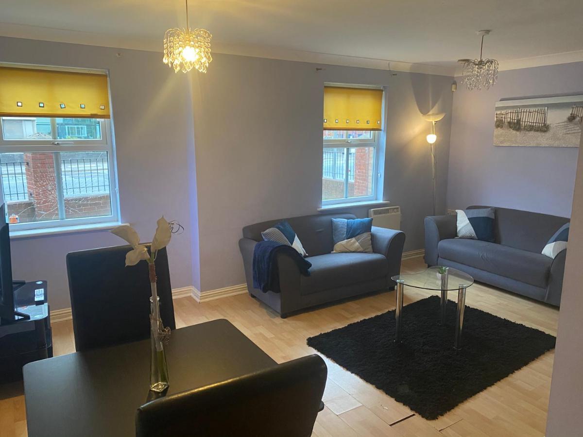Bambz Apartment 3 Manchester Esterno foto