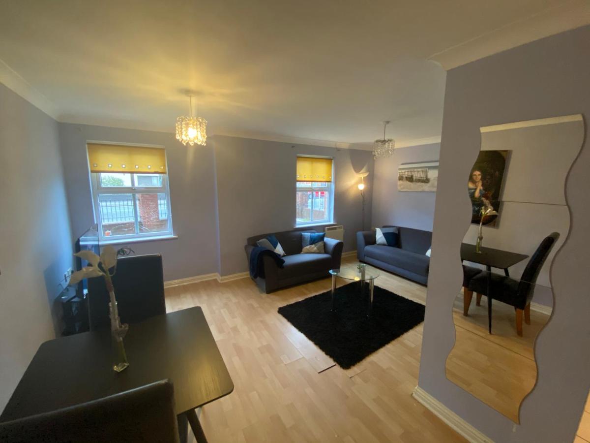 Bambz Apartment 3 Manchester Esterno foto